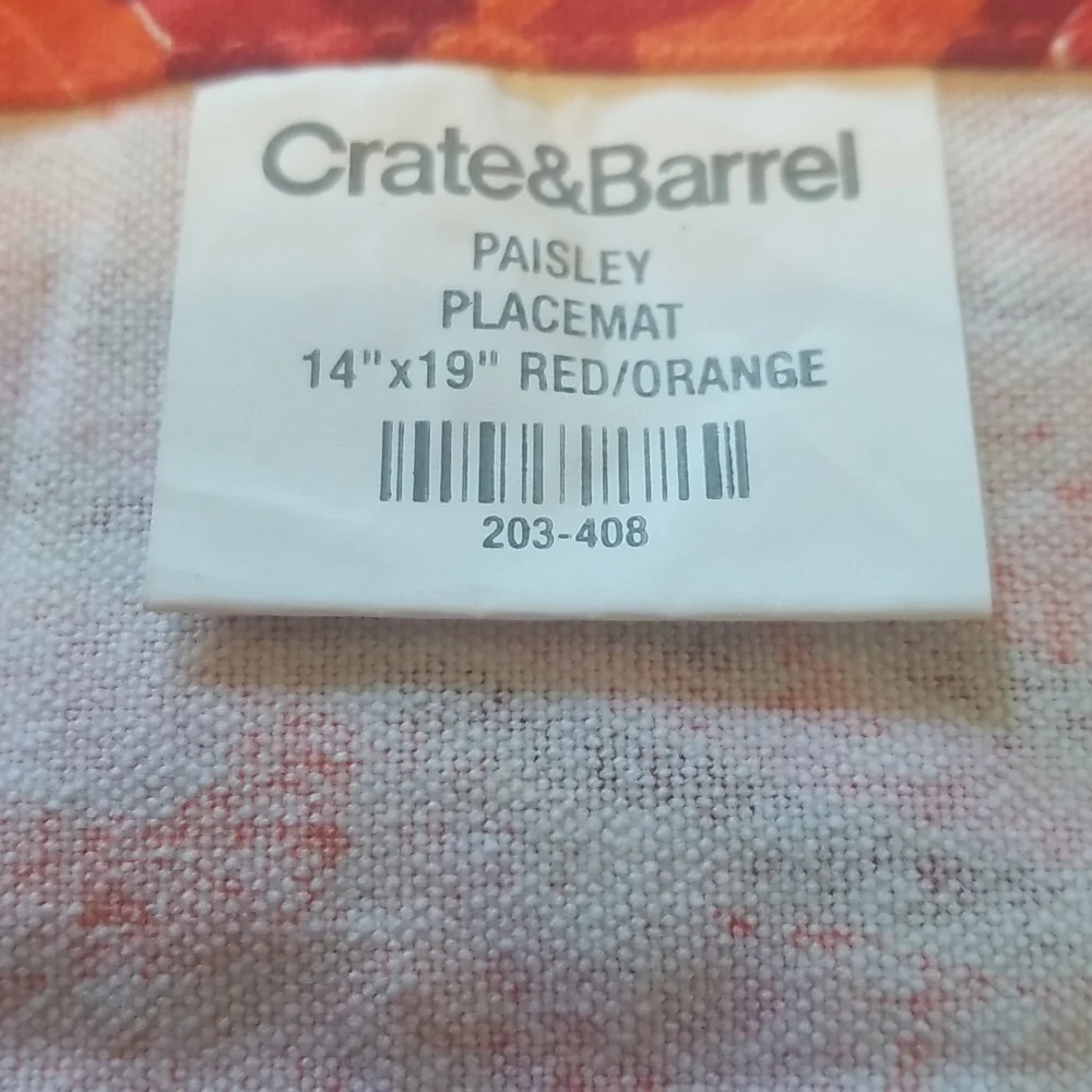 Crate&Barrel napkins and placemats on sale